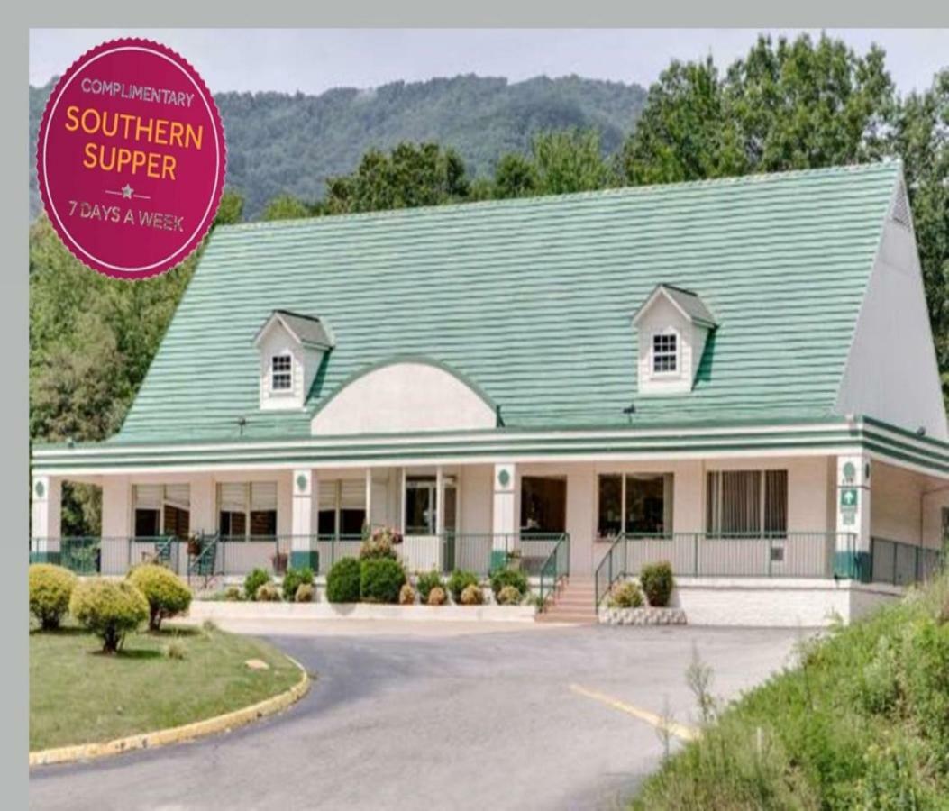 Days Inn By Wyndham Asheville West Candler Esterno foto